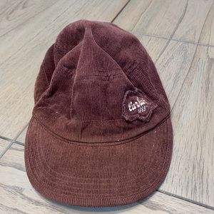 Carhartt burgundy women’s hat